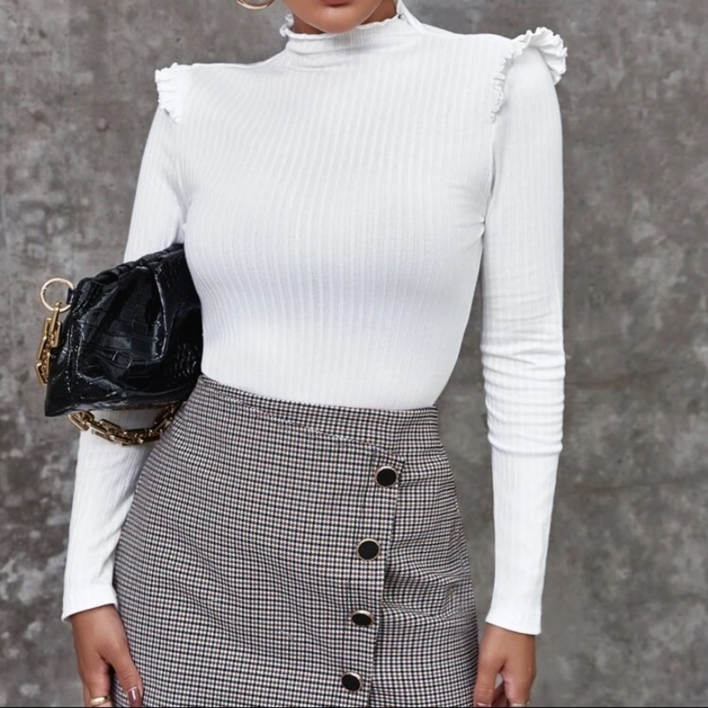 Long Sleeve White Ruffle Sleeve Top